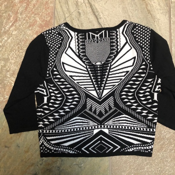 Printed sweater skirt and top set - Picture 6 of 12